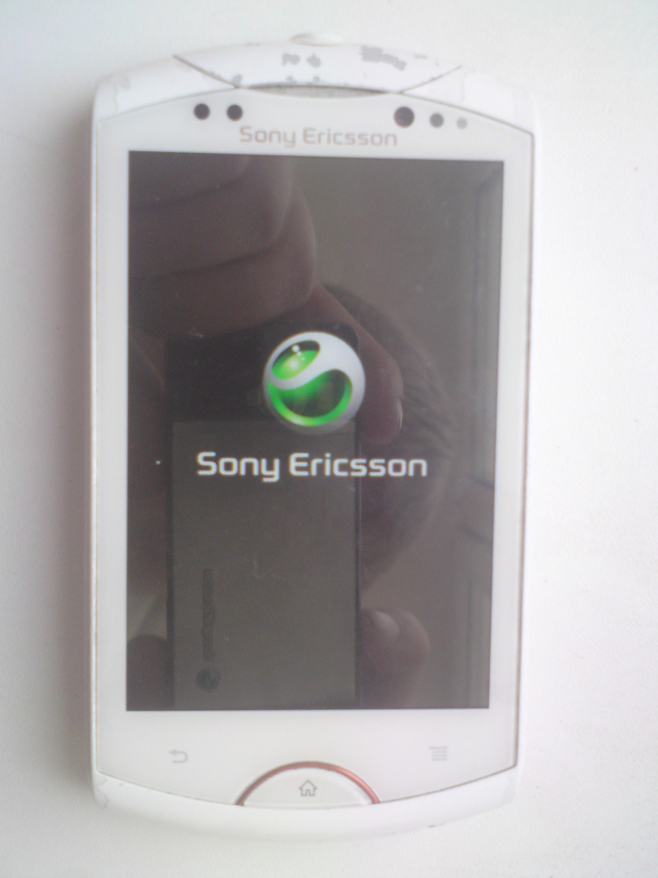 Sony Ericsson WT19i Live With Walkman — 4 000 руб. — Общение — Корзина —  Price-Altai.ru