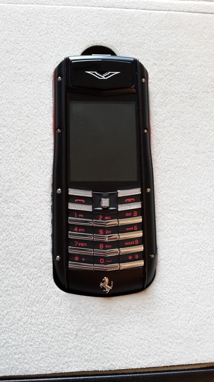 Vertu Ascent Ti Ferrari ROSSO (replica) — 3 000 руб. — Общение — Корзина —  Price-Altai.ru