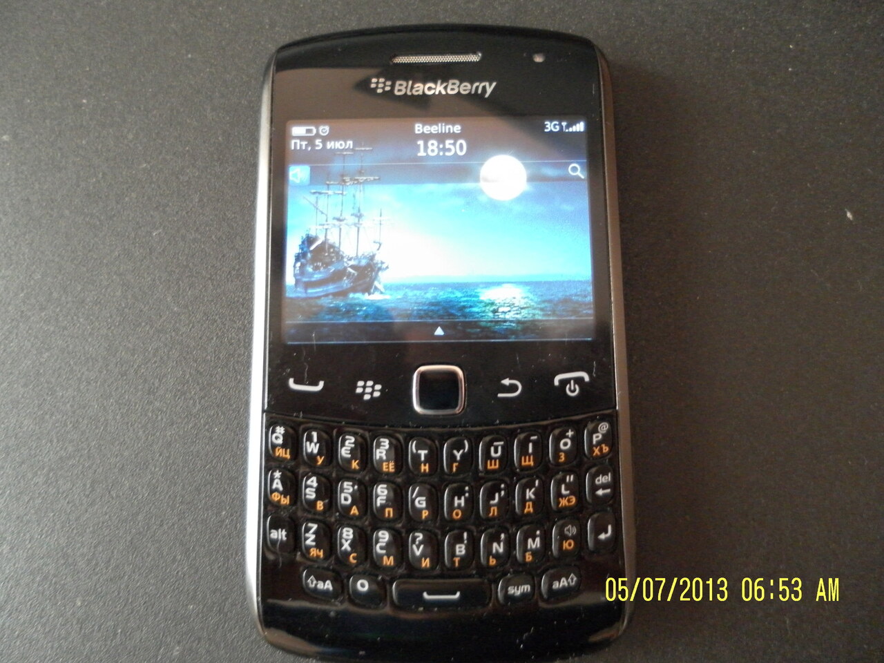 BlackBerry Curve 9360 — 5 000 руб. — Общение — Корзина — Price-Altai.ru