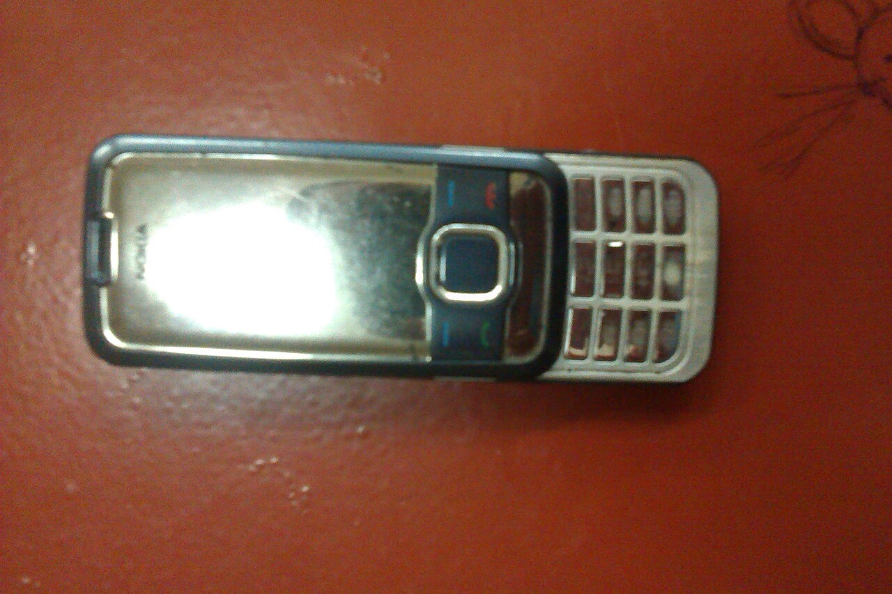 Nokia 7610 Supernova — 1 000 руб. — Общение — Корзина — Price-Altai.ru