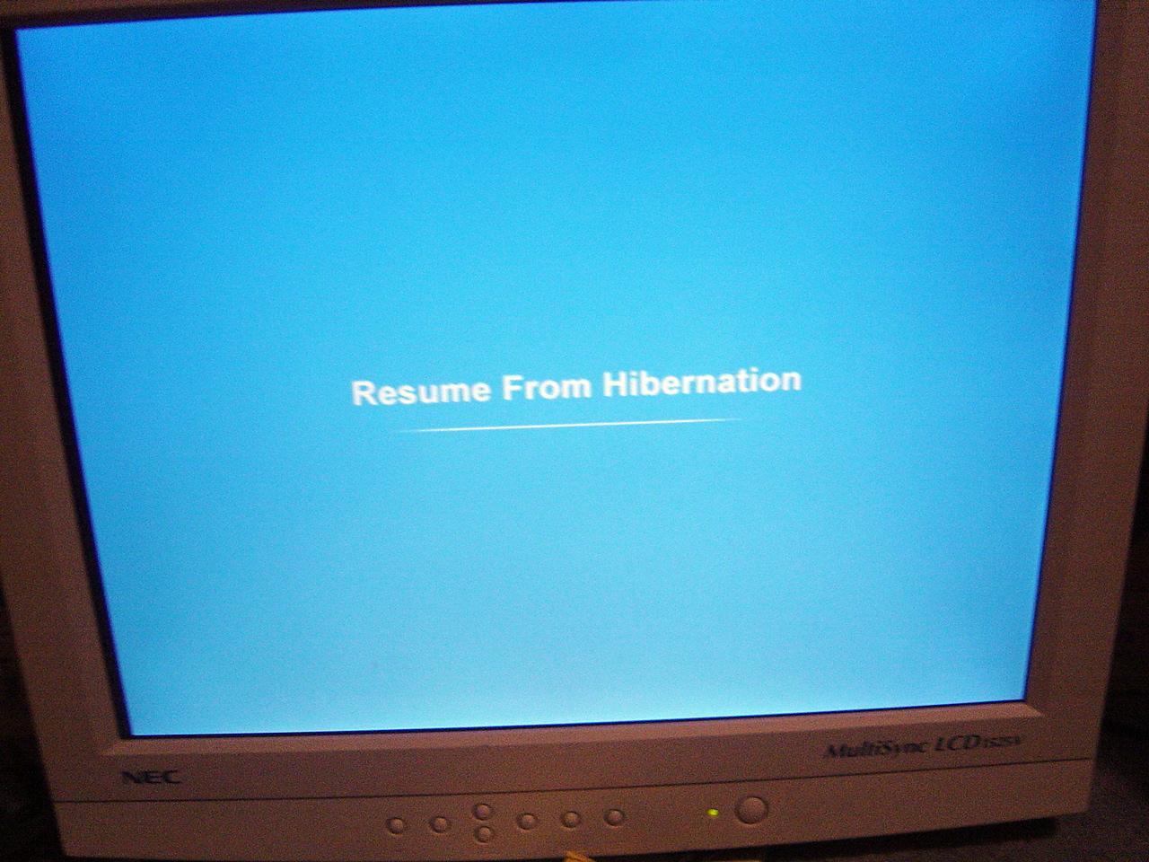 При включении пишет. Resume from hibernation. Гибернация Windows. Гибернация это в компьютере. Resume from hibernation при включении.