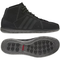 adidas-botinki-muzhskie-g41460