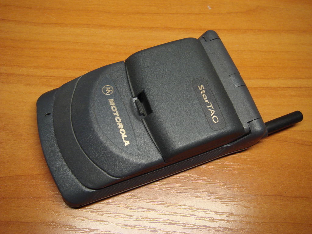 Motorola StarTAC не GSM — Общение — Корзина — Price-Altai.ru