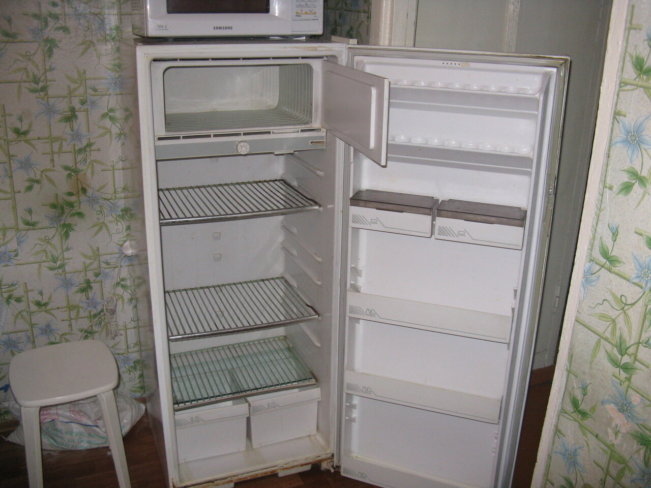 Холодильник Бирюса 6е