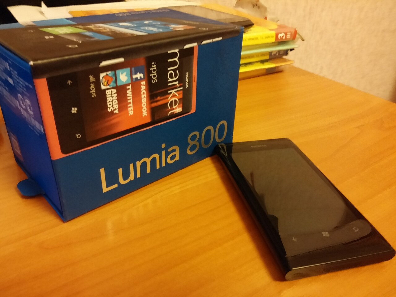 Nokia Lumia 800 — 7 000 руб. — Общение — Корзина — Price-Altai.ru