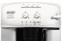 kofevarka-espresso-delonghi-esam-2200s-image-2_1.800x800