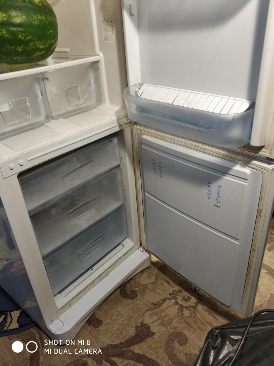 Холодильник Индезит b16.025