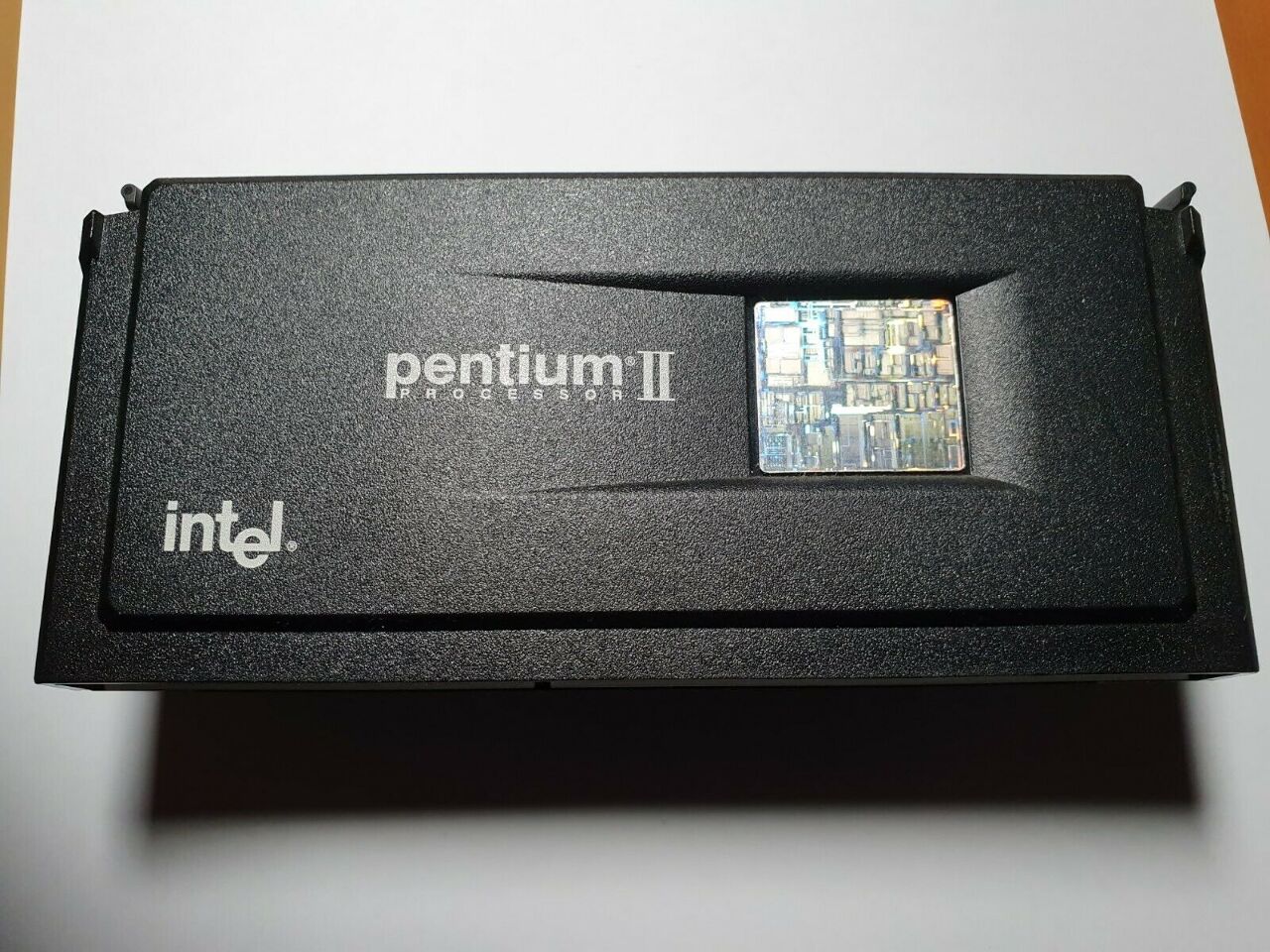 Pentium ii. Pentium 2 Slot 1. Pentium 2 233 MHZ. Процессор Intel Pentium II. Pentium 2 MMX.