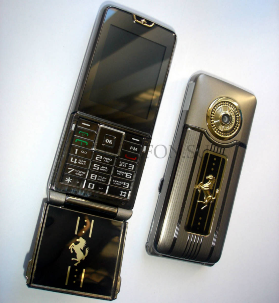 2 сим телефоны купить. Телефон Vertu Ferrari f480.. Vertu Ferrari f480 оригинал. Телефон Ferrari f510. Vertu f480 аккумулятор.