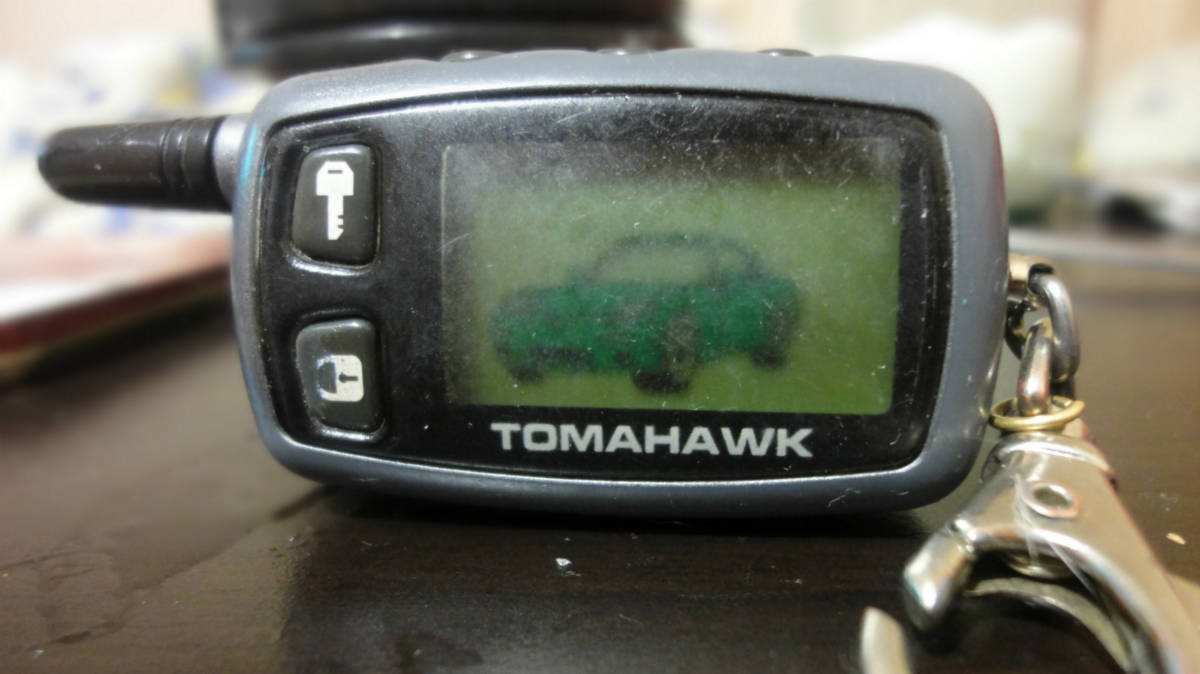 брелок tomahawk tw 7100