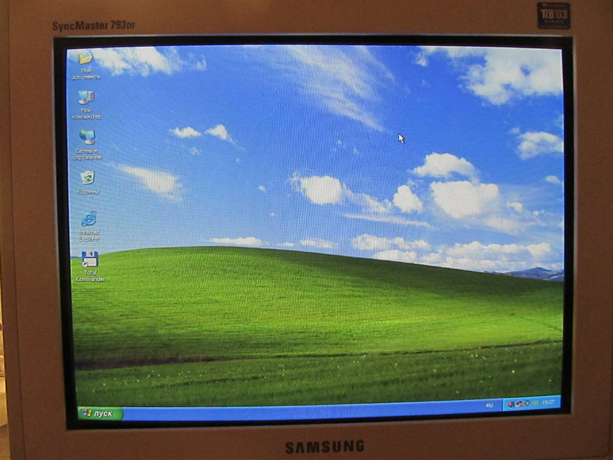 Телевизоры 50 герц. Samsung компьютер Windows XP 793df. Самсунг 60 Гц.